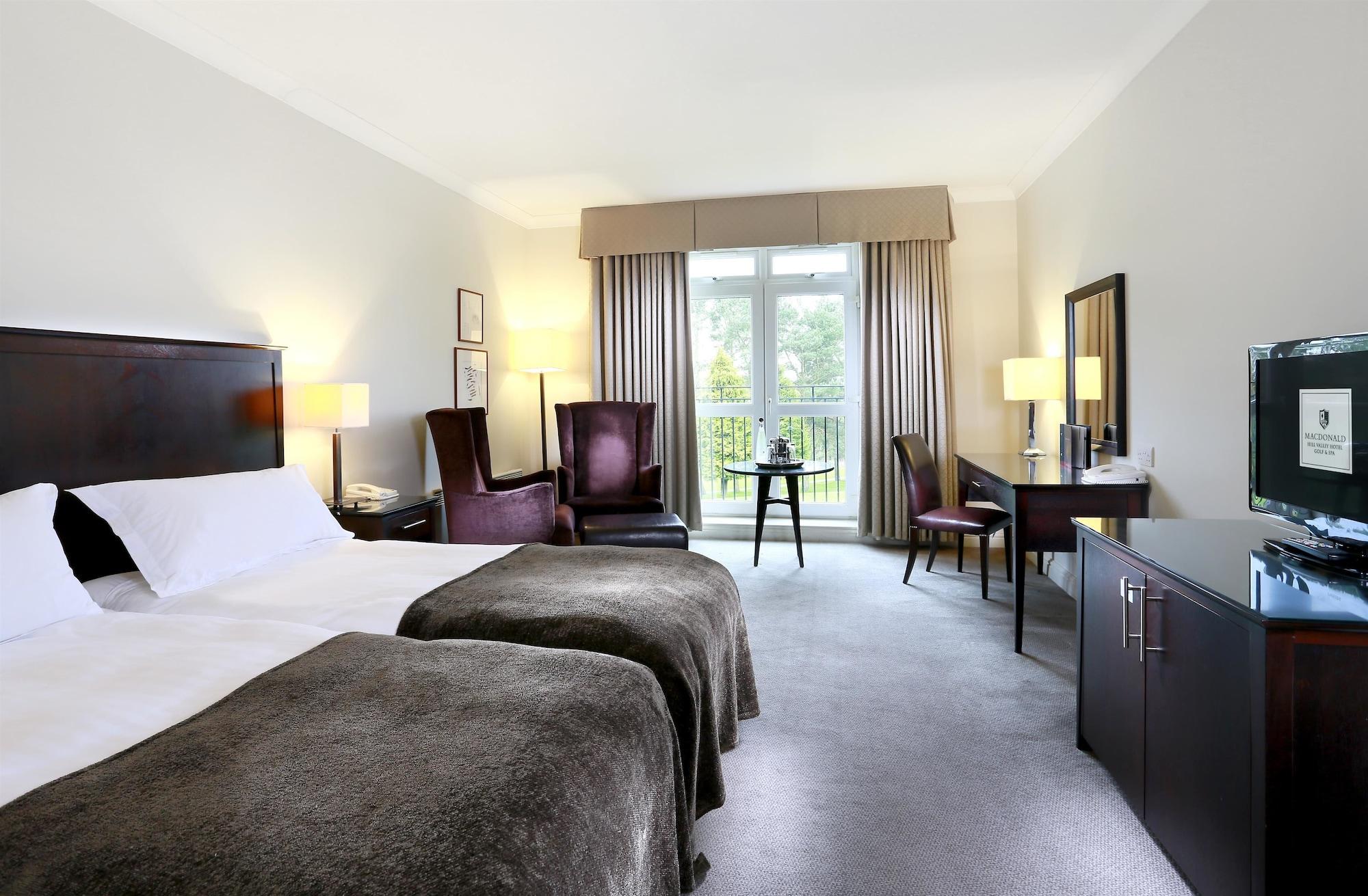 Macdonald Hill Valley Hotel, Spa & Golf Resort Whitchurch  Exterior foto