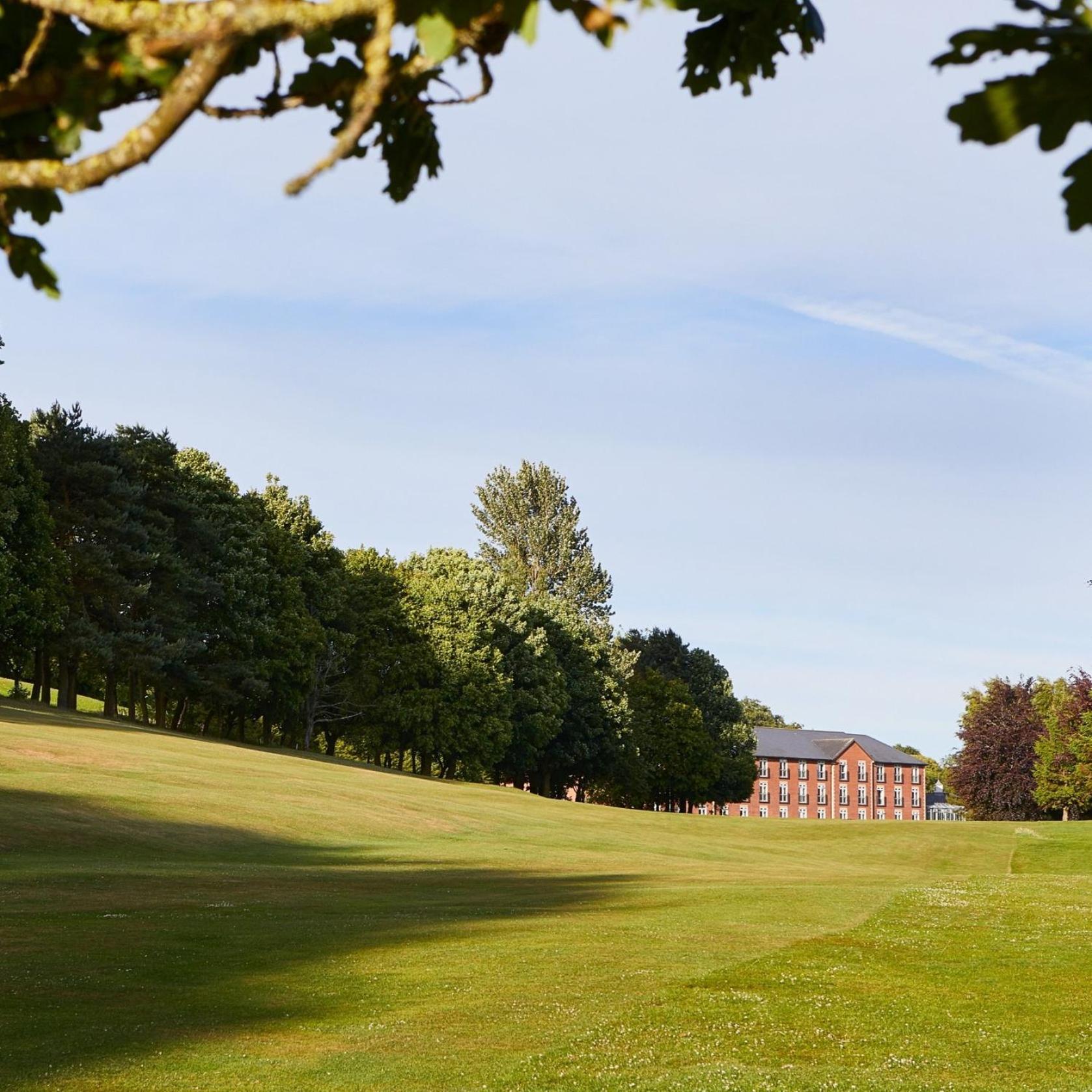 Macdonald Hill Valley Hotel, Spa & Golf Resort Whitchurch  Exterior foto