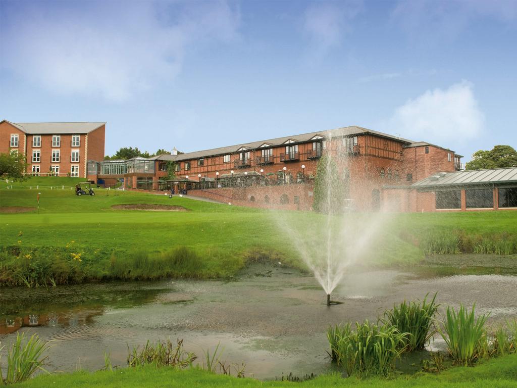 Macdonald Hill Valley Hotel, Spa & Golf Resort Whitchurch  Exterior foto